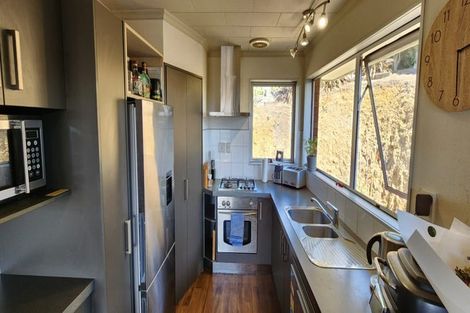 Photo of property in 5b Te Mara Place, Merrilands, New Plymouth, 4312