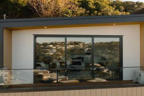 Photo of property in 119 Tiketike Way, Brooklyn, Wellington, 6021