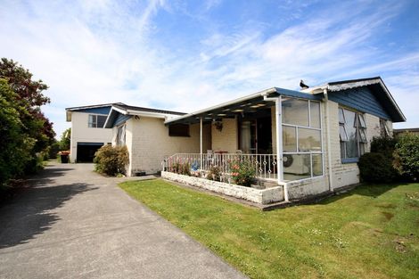 Photo of property in 32 Princes Street, Georgetown, Invercargill, 9812