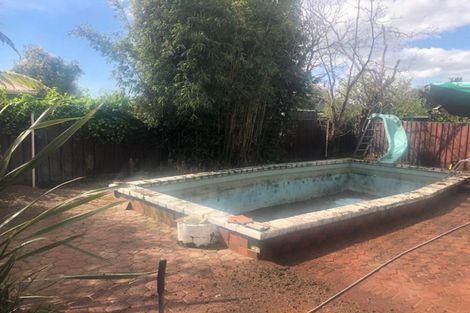 Photo of property in 17 Oriwa Street, Waikanae, 5036