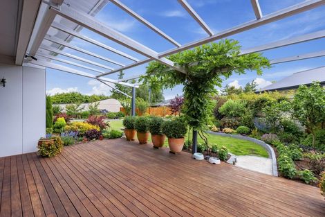 Photo of property in 8 Nursery Lane, Kinloch, Taupo, 3377