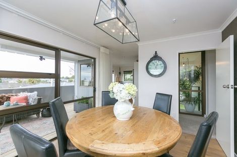 Photo of property in 22 Culzean Grove, Bell Block, New Plymouth, 4312
