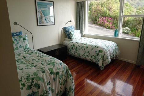 Photo of property in 14 The Parade, Paekakariki, 5034