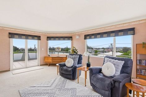 Photo of property in 43 Manuka Street, Otaki Beach, Otaki, 5512