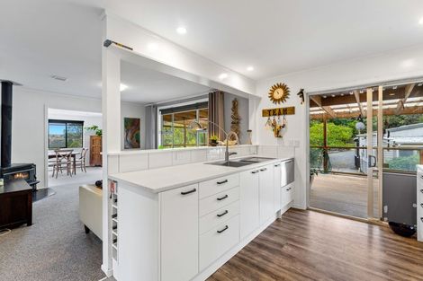 Photo of property in 592 Kanohi Road, Kaukapakapa, 0873