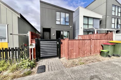 Photo of property in 125 Tarapuka Road, Westgate, Auckland, 0814