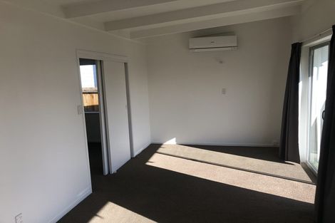 Photo of property in 151 Bruce Mclaren Road, Henderson, Auckland, 0612