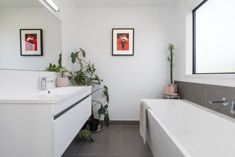 Photo of property in 3 Paddock Lane, Pukekohe, 2120