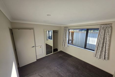 Photo of property in 6 Manganui Place, Te Awa, Napier, 4110
