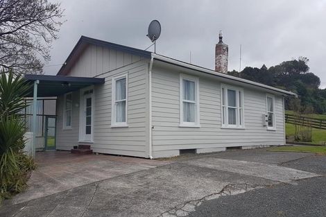 Photo of property in 1883 Whangarei Heads Road, Whangarei Heads, 0174
