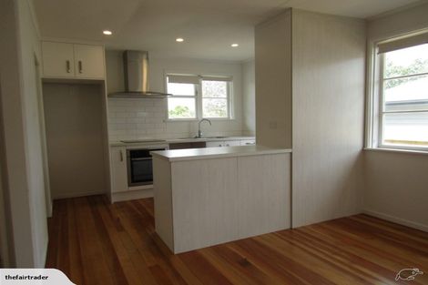 Photo of property in 2 Forth Terrace, Roslyn, Palmerston North, 4414
