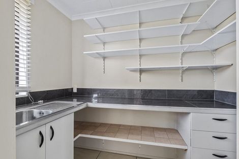 Photo of property in 47 George Street, Rotherham, 7379