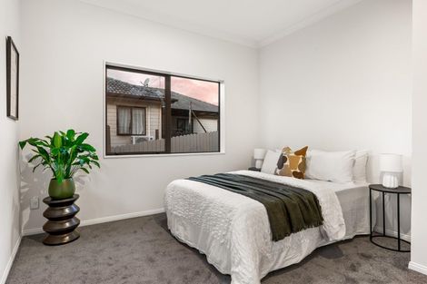 Photo of property in 78 San Valentino Drive, Henderson, Auckland, 0612