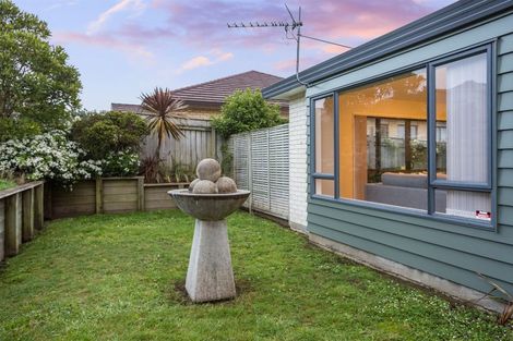 Photo of property in 29 Te Puia Drive, Aotea, Porirua, 5024