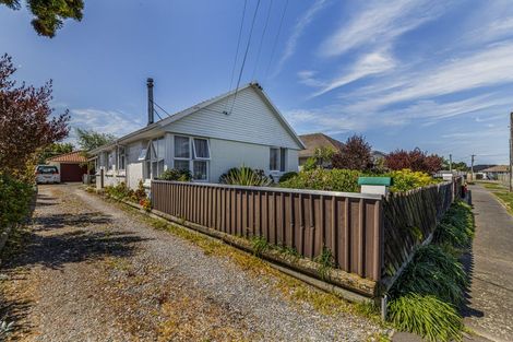Photo of property in 11 Mattingley Street, Aranui, Christchurch, 8061