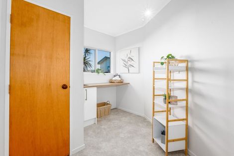 Photo of property in 19 Sombrero View, Ascot Park, Porirua, 5024
