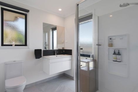 Photo of property in 11 Stingray Drive, Omokoroa, 3114