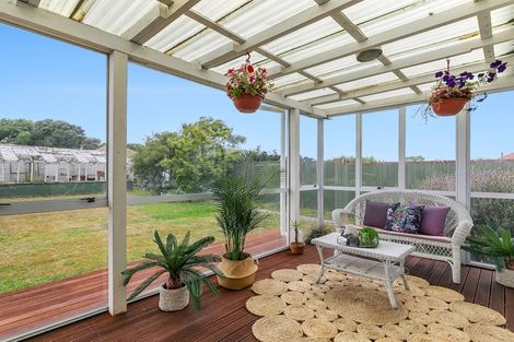 Photo of property in 37 Main Road, Titahi Bay, Porirua, 5022