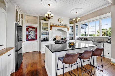 Photo of property in 104 Pitt Road, Hillsborough, New Plymouth, 4372