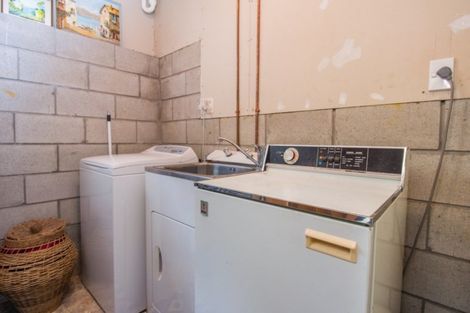 Photo of property in 100 Manganese Point Road, Tamaterau, Whangarei, 0174