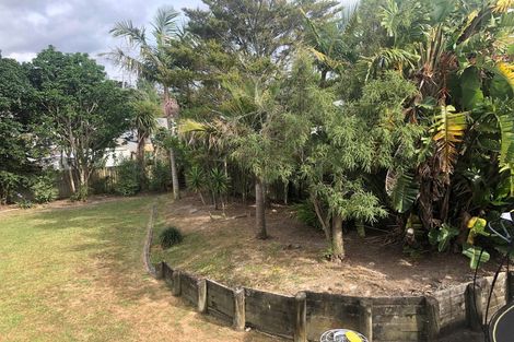 Photo of property in 32 Koromiko Street, New Lynn, Auckland, 0600