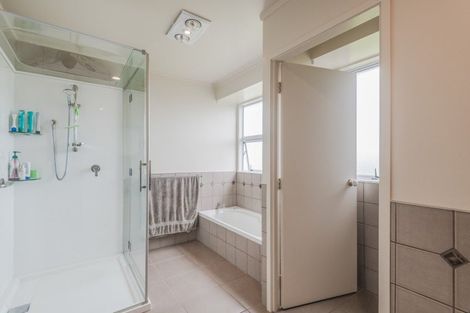 Photo of property in 9 Maire Street, Pahiatua, 4910