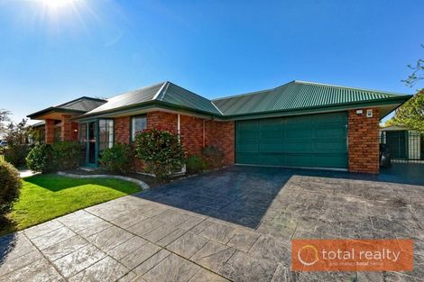 Photo of property in 28 Riverton Terrace, Halswell, Christchurch, 8025