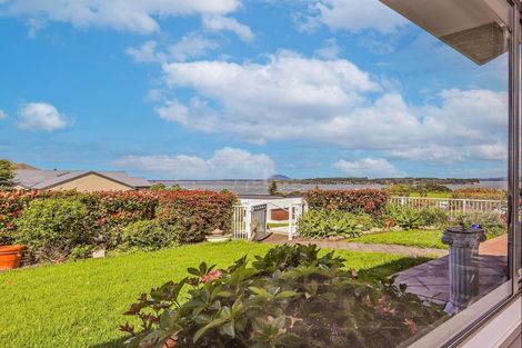 Photo of property in 61 Hamurana Road, Omokoroa, 3114