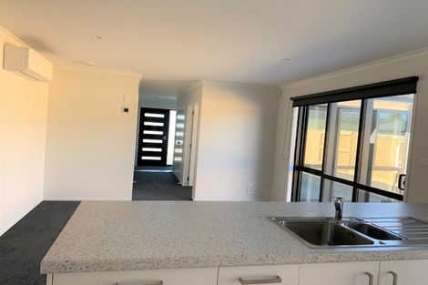 Photo of property in 29 Whakaturou Crescent, Pyes Pa, Tauranga, 3112