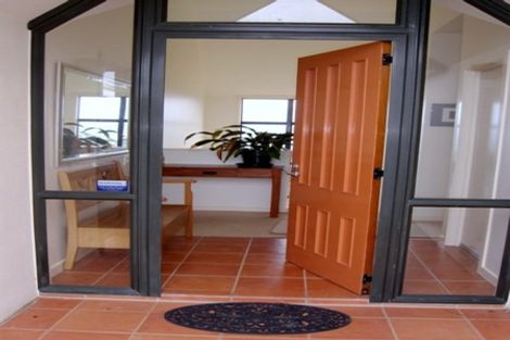 Photo of property in 7 Imran Terrace, Khandallah, Wellington, 6035