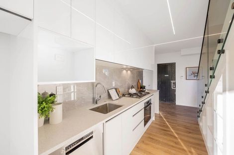 Photo of property in 21a Hazel Avenue, Mount Roskill, Auckland, 1041