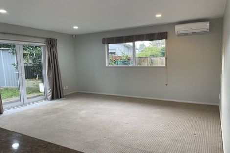 Photo of property in 17 Brennan Avenue, Te Atatu Peninsula, Auckland, 0610