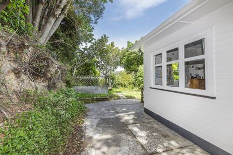 Photo of property in 17 Waiapu Road, Kelburn, Wellington, 6012