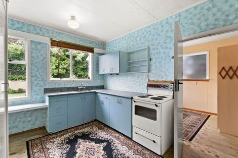 Photo of property in 6 Magnolia Drive, Westown, New Plymouth, 4310