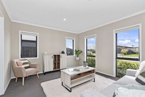 Photo of property in 19 Hineaari Street, Marshland, Christchurch, 8083
