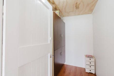 Photo of property in 1059 Pouewe Street, Kawhia, 3889