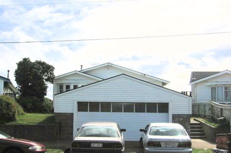 Photo of property in 11 Crawford Green, Miramar, Wellington, 6022