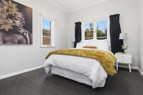 Photo of property in 41 Kitchener Road, Waiuku, 2123