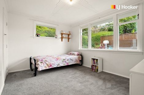 Photo of property in 165 Easther Crescent, Kew, Dunedin, 9012