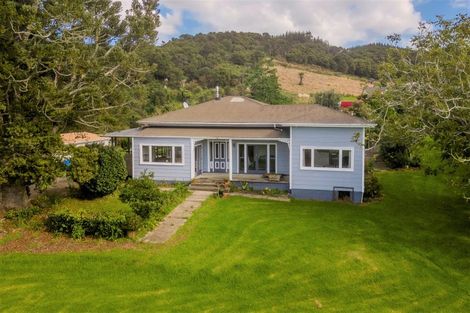 Photo of property in 1246 Whangapoua Sh25 Road, Te Rerenga, Coromandel, 3582