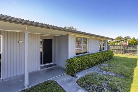 Photo of property in 4 Coates Place, Rangiora, 7400