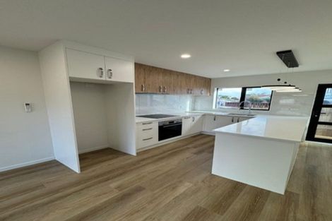 Photo of property in 73b Arimu Road, Papakura, 2110