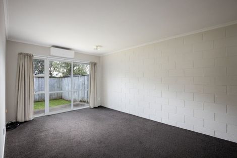 Photo of property in 7/289 Carrington Street, Vogeltown, New Plymouth, 4310