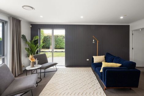 Photo of property in 59 Wiltshire Drive, Huntington, Hamilton, 3210