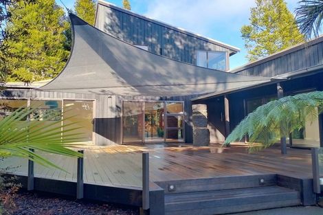 Photo of property in 154 Carter Road, Oratia, Auckland, 0604