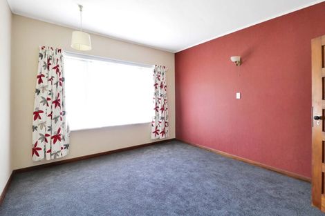 Photo of property in 27 Mitchell Street, Epuni, Lower Hutt, 5011