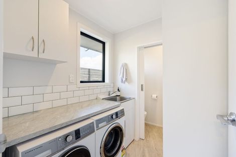 Photo of property in 6 Bidwell Place, Hillmorton, Christchurch, 8025