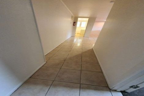 Photo of property in 58 Tiverton Road, Avondale, Auckland, 0600