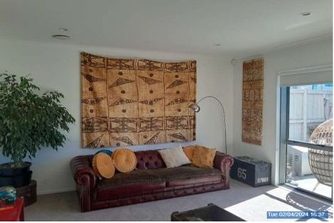 Photo of property in 12 Adlam Lane, Takanini, 2112