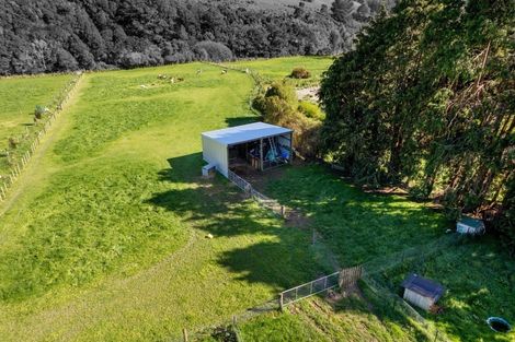 Photo of property in 438 Whitemans Valley Road, Whitemans Valley, Upper Hutt, 5371